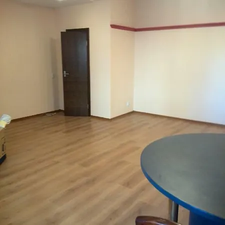 Эксклюзивная Квартира С Отдельным Входом Apartamento *